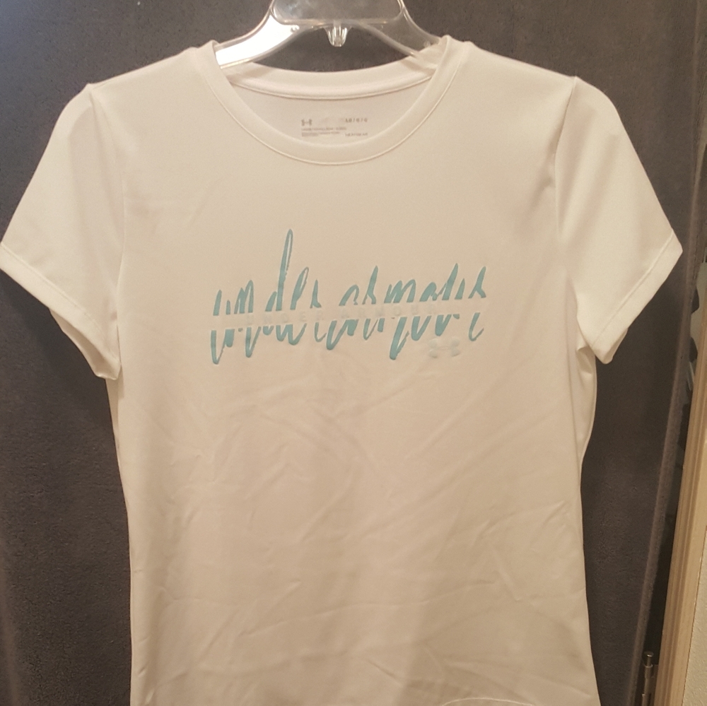 Under Armour LARGE Heat Gear Loose